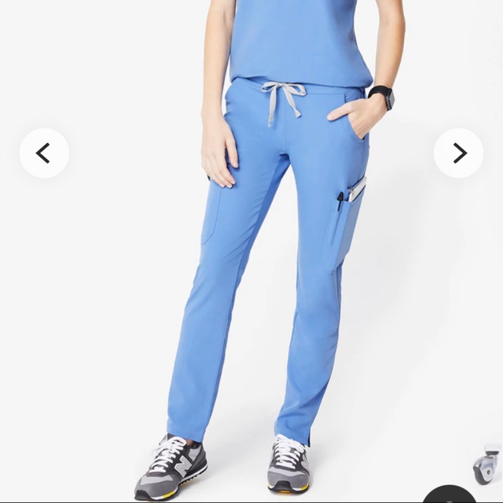 Figs Yola skinny scrub pants